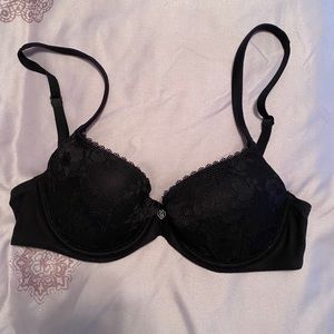 Victoria’s Secret Body by Victoria Demi bra